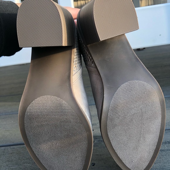 Steve Madden booties - Picture 3 of 6